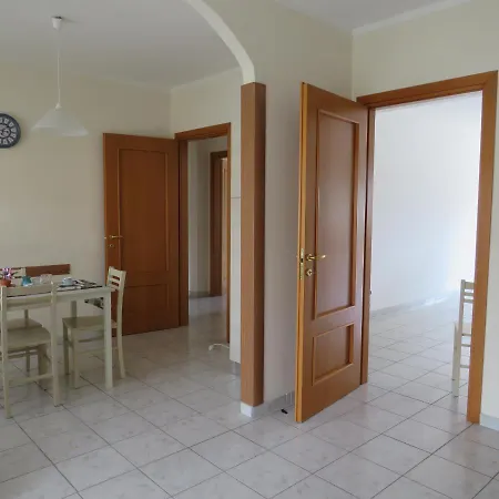 Casa Maddy Lejlighed Formia